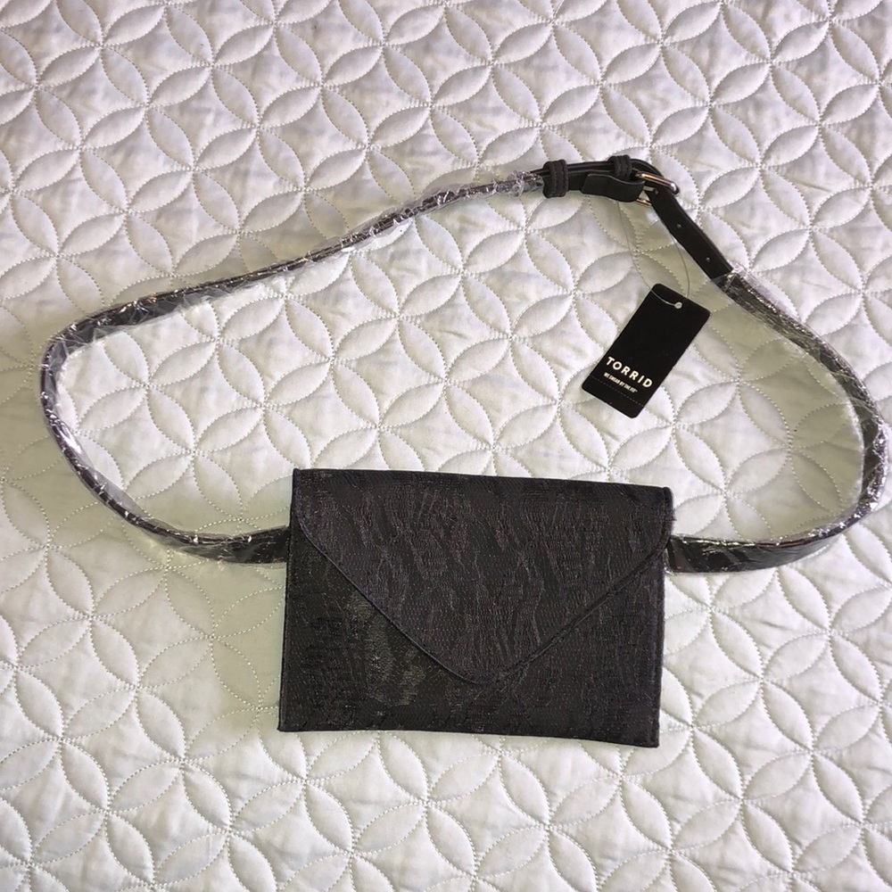 New With Tags Torrid Belt Bag - Black
